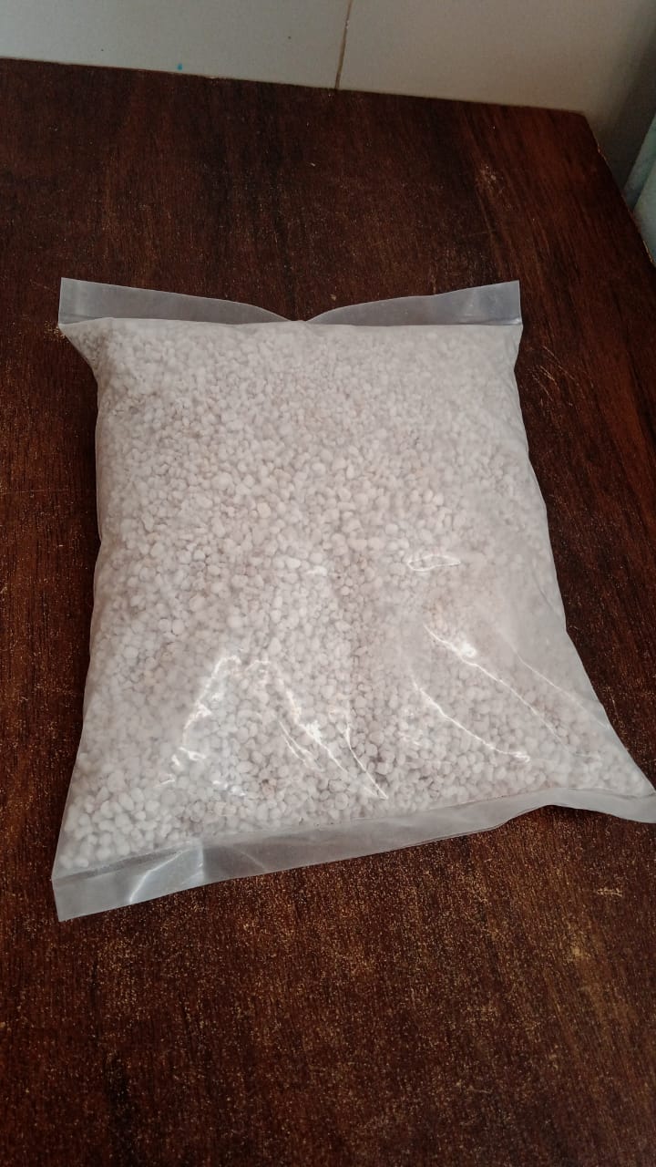 Paradise Perlite for Hydroponics & Horticulture Terrace Gardening Soil Conditioner (250 GM) Paradise Perlite for Hydroponics & Horticulture Terrace Gardening Soil Conditioner (250 GM)